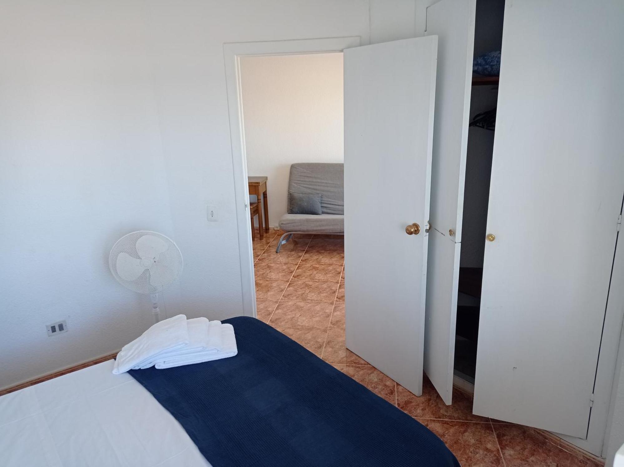 Apartamentos Bonaire 1ª Linea Wifi Solo Familias Serviplaya Gandía Habitación foto